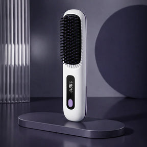 Jetta | Brosse coiffante pour cheveux courts – VolumeLift™